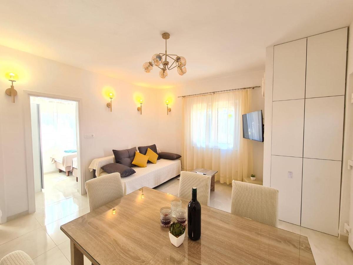 Olive Tree - House With Pool Villa Vinišće Екстериор снимка