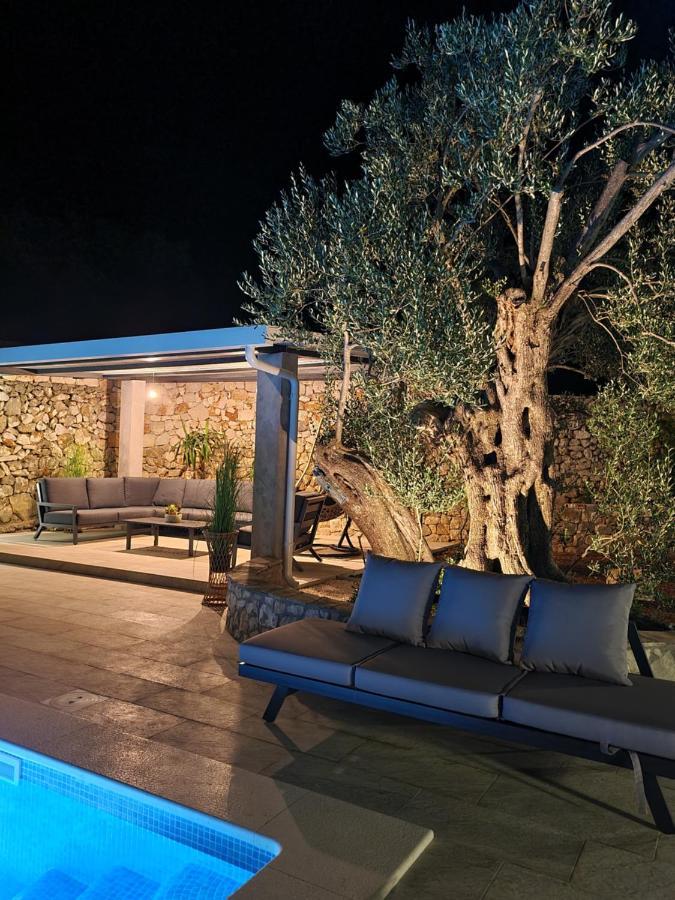 Olive Tree - House With Pool Villa Vinišće Екстериор снимка