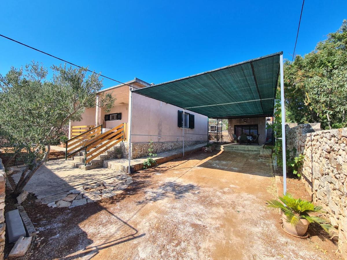 Olive Tree - House With Pool Villa Vinišće Екстериор снимка
